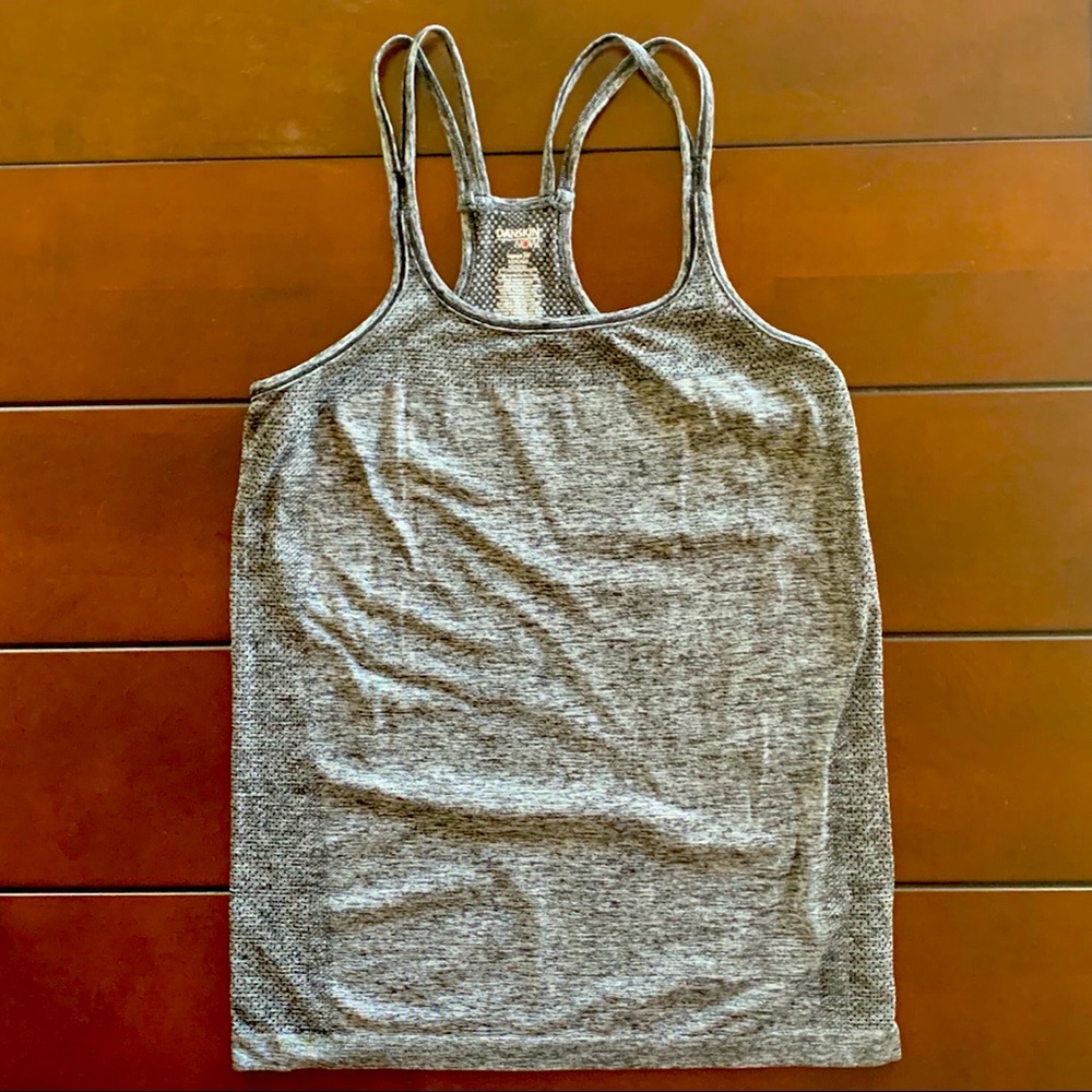 🏃🏽‍♀️Danskin Small Loose Fit Workout Tank🏃🏽‍♀️